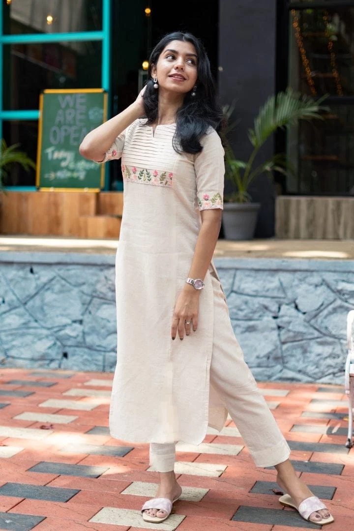 Off White Embroidered Cotton Kurta Pant Set | Women's Collection